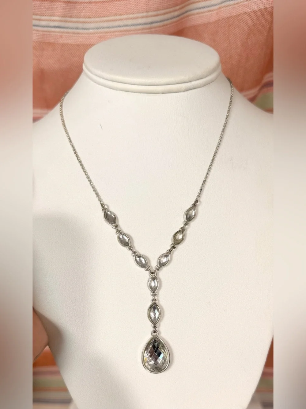 Avon Silver Teardrop Crystal Y Necklace + Earring Set